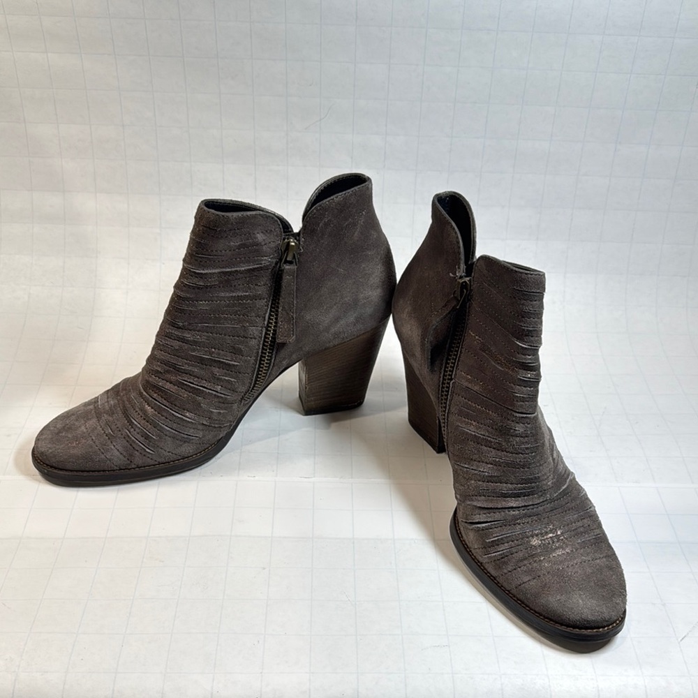 Paul Green Gray Ankle Booties with Textured Design
